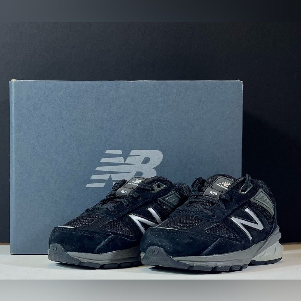 🆕New Balance 990 V5 Infant Sneakers — Size 5.5 US (Black)